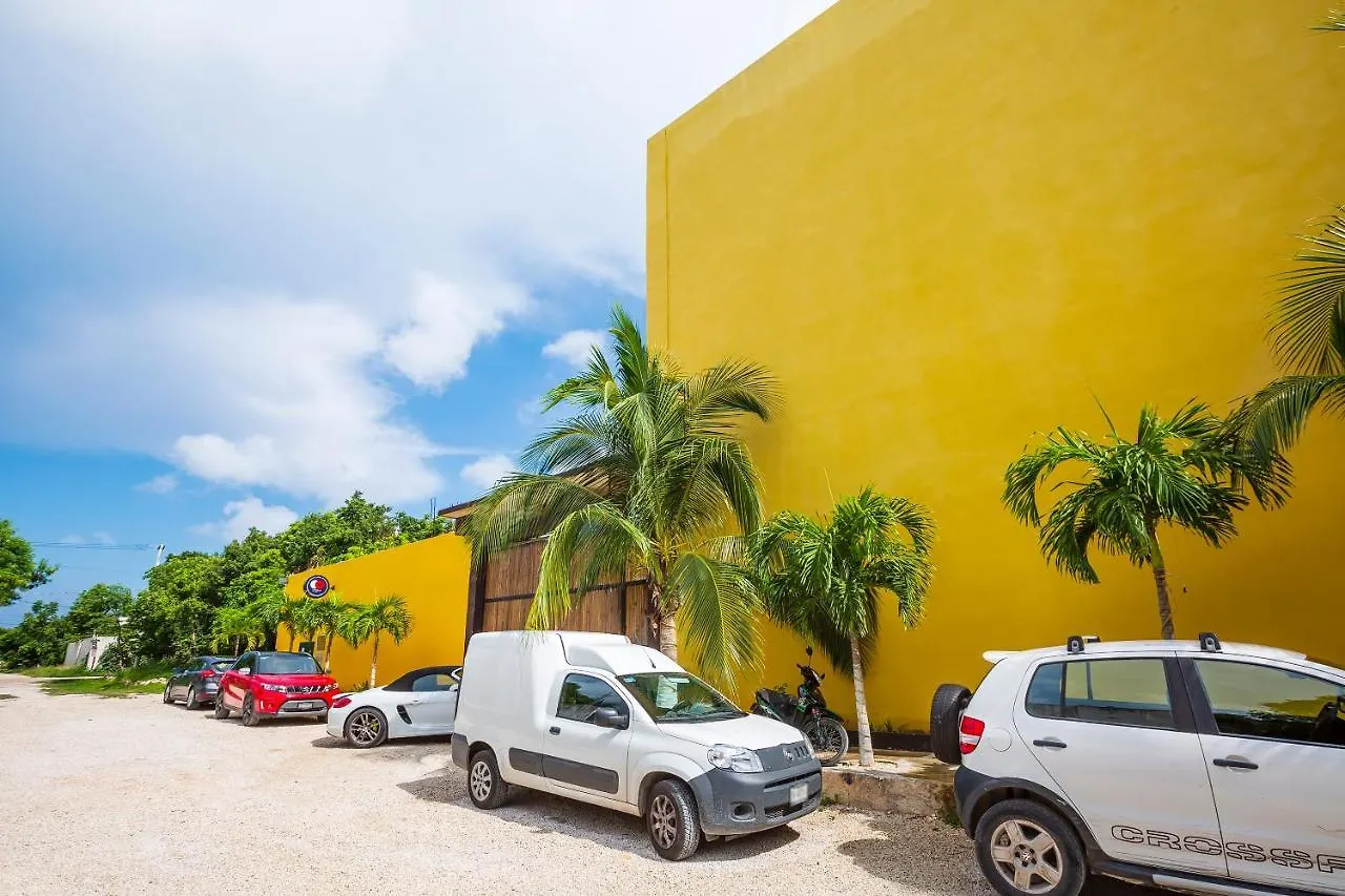 Hacienda Madrono Cancun (Adults Only) 호텔 3*,