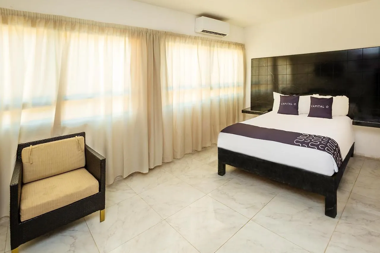 Hacienda Madrono Cancun (Adults Only) Hotel