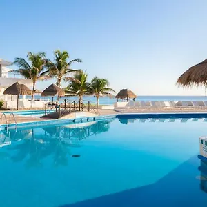 Brisas Beachfront Penthouses Cancún